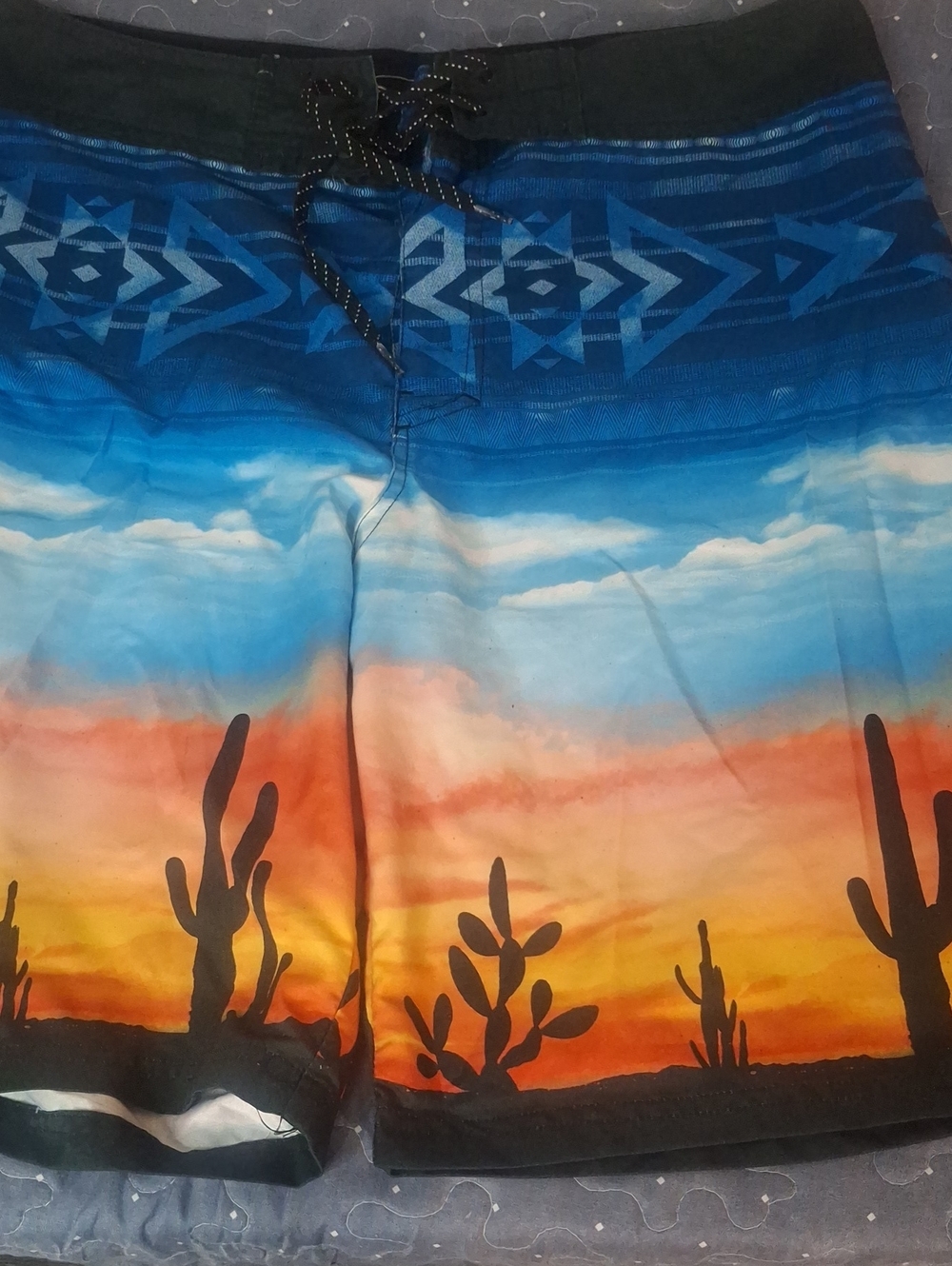Ocean Current Men's Blue Orange Sunset Desert Print Board Shorts size 34